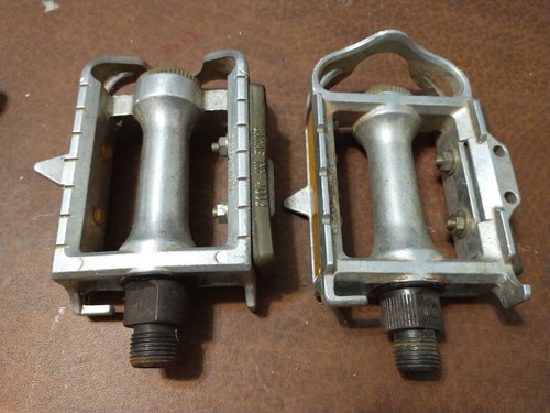 Vintage bike pedals 152 - bike, sr