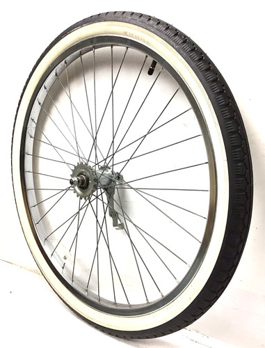 Rear bicycle wheel chrome - 26",